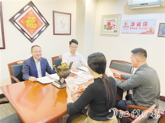 中盈擔保致力于解決小微企業(yè)及個體經(jīng)營者融資難題。