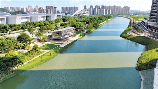 位于濱江新區(qū)段的棠下天沙河“一河兩岸”碧道近2公里。