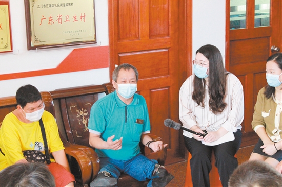 吳騰信參加無障礙環(huán)境建設(shè)法立法調(diào)研活動(dòng)并提出意見。