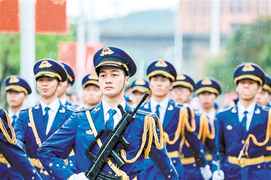 五邑大學(xué)學(xué)子在交流展示活動(dòng)中綻放風(fēng)采。