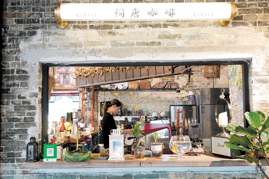 在江門鄉(xiāng)村，藏著許多“寶藏”咖啡茶飲店。
