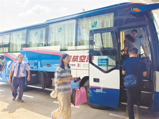 深江航空港開通以來已運(yùn)送旅客超萬人次。