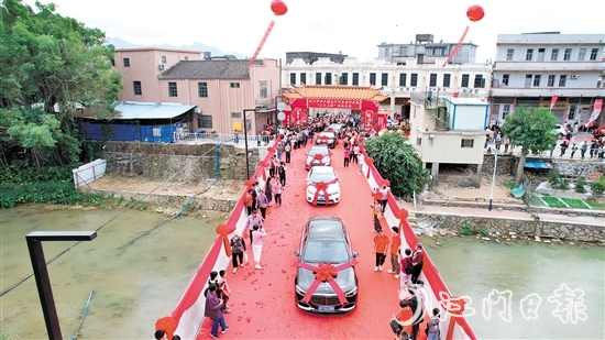 重建后的五十圩橋能滿足通車的要求。