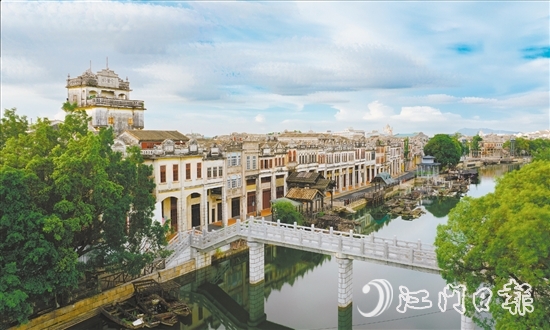 作為江門開平文旅明星IP，赤坎華僑古鎮(zhèn)將緊緊抓住黃茅海跨海通道建成通車這一歷史機(jī)遇，吸引更多大灣區(qū)的游客到古鎮(zhèn)感受僑鄉(xiāng)文化魅力。