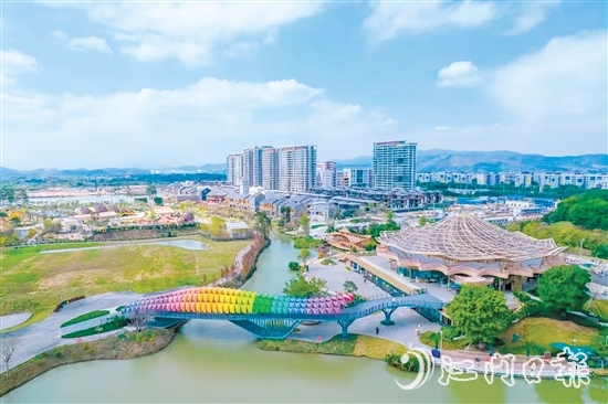 古勞水鄉(xiāng)旅游區(qū)成為鶴山市及周邊城市游客親近自然、感受水鄉(xiāng)魅力的好去處。