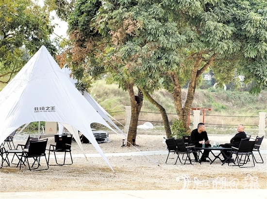 項目不僅承載著留住鄉(xiāng)愁的愿景，更致力打造一個集文旅、農(nóng)業(yè)、研學、康養(yǎng)于一體的多元化體驗空間。