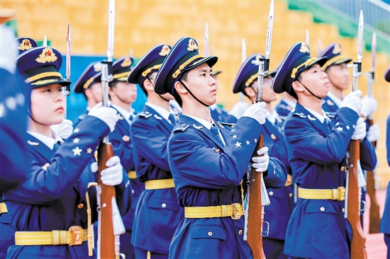 五邑大學(xué)在第三屆廣東省學(xué)校國防教育成果交流展示活動中榮獲三等獎。