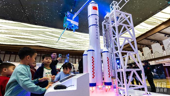 △2025中國（梅州）航空航天國防科技展。（圖/視覺中國）