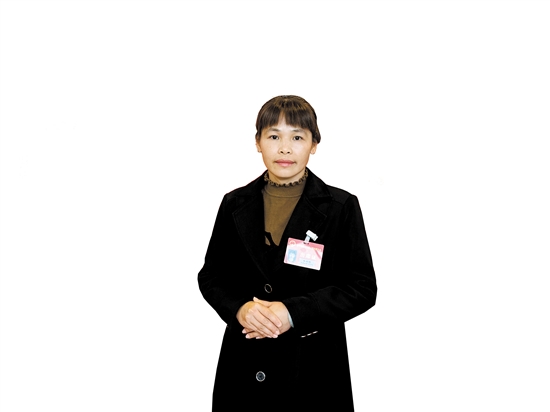 開平市人大代表，蒼城鎮(zhèn)大羅村黨總支書記、村委會主任林幼瓊