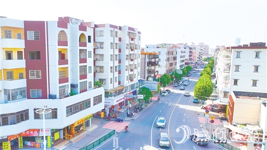 康寧街主街及舊圩路段改造后煥然一新。