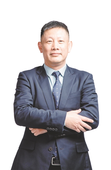 劉飛鴻。