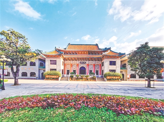 新會一中構(gòu)建起“文化傳承+素質(zhì)教育+資源整合”文明創(chuàng)建體系。
