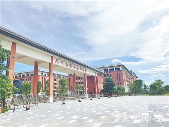 新建的恩平市職教園將設(shè)置無(wú)人機(jī)相關(guān)專(zhuān)業(yè)，為產(chǎn)業(yè)發(fā)展培養(yǎng)人才。