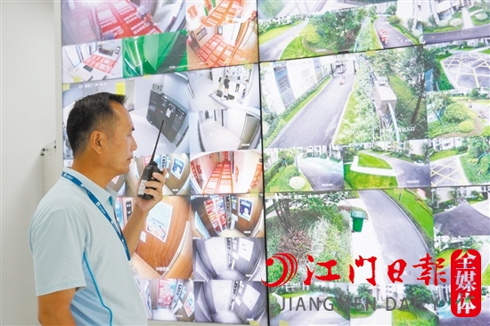 碧桂園·濱江天元小區(qū)的智能實時監(jiān)控系統(tǒng)大屏。