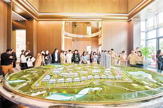 2023年，不少優(yōu)質(zhì)改善樓盤入市，受到目標(biāo)群體的青睞。