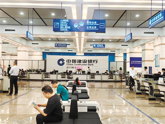 去年我市住房公積金繳存金額突破70億元，惠及越來越多職工。