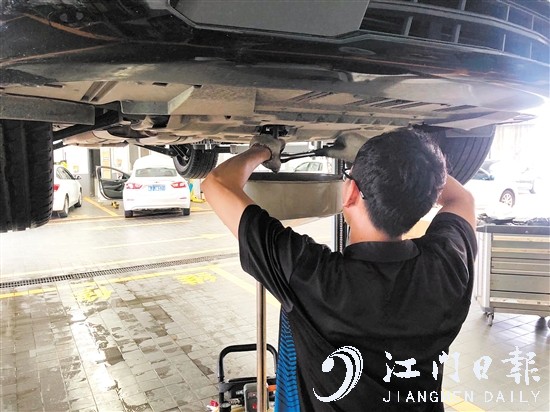 跑量車型因為保有量大，所以配件都非常好找，維修起來也更加便宜。