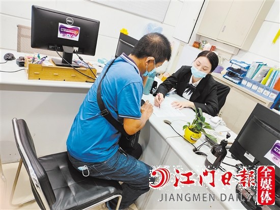 車主在購買車險的時候，建議選擇更高賠付額度的第三者責任險。