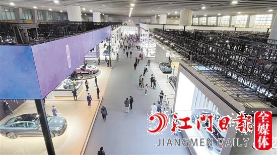 廣州車展吸引眾多汽車品牌亮相。