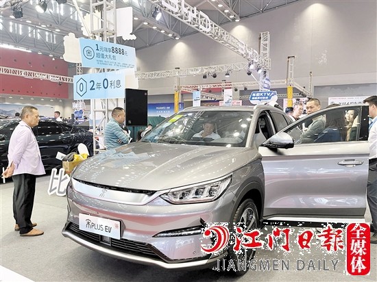 各品牌汽車將閃亮登場。