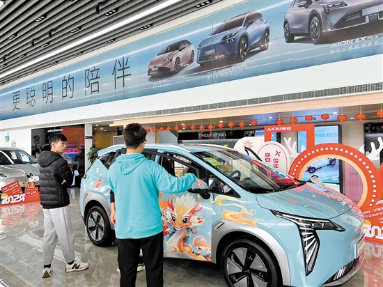 春節(jié)后期，4S店客流量提升。
